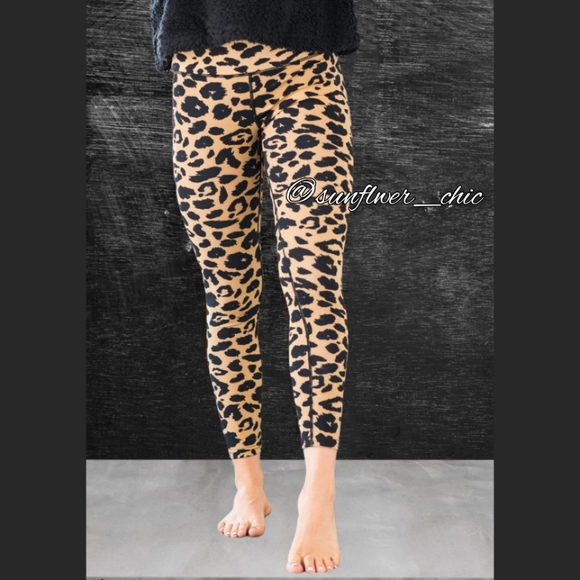 [NEW] High Waist Tan Leopard Print Leggings - Picture 8 of 16